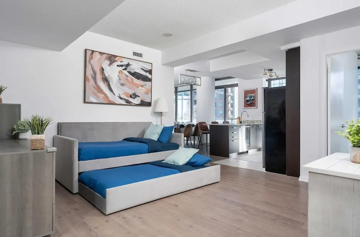 Apartmán Large 2Br On Bay Street 4 Beds With Balcony Toronto
